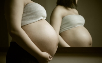 Mi segíthet a terhesség alatti gyomorbántalmakon? 