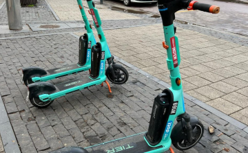 Nem lehet majd szanaszét hagyni a Pápán hamarosan debütáló közösségi rollereket