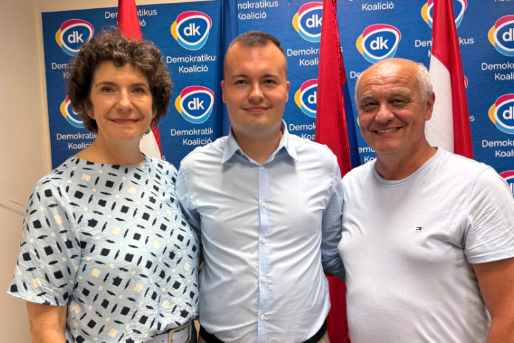 Pápán járt Dobrev Klára