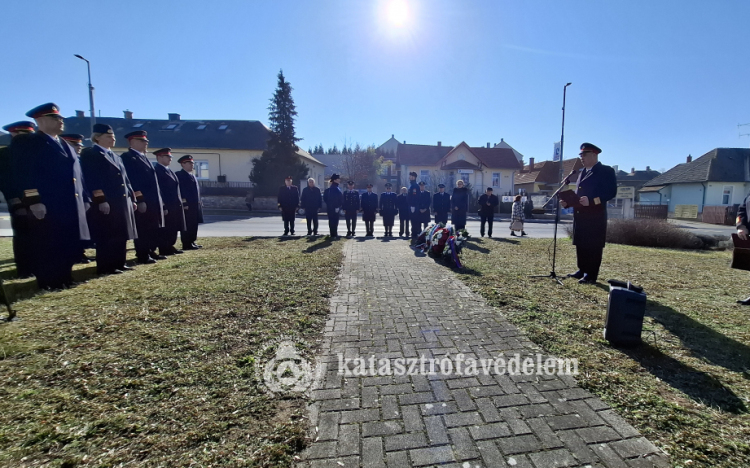 Megemlékezés a polgári védelem világnapján