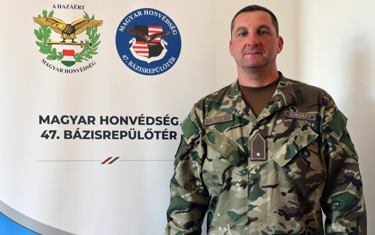 Pápai katona mentette meg egy gyermek életét a Várkertfürdőben