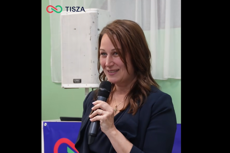 Ujvári Szilvia: Mi a híd vagyunk