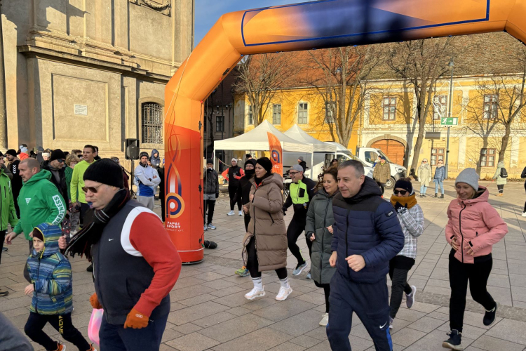 Ostormenet és Szilveszteri Futás a Fő téren - Pápa