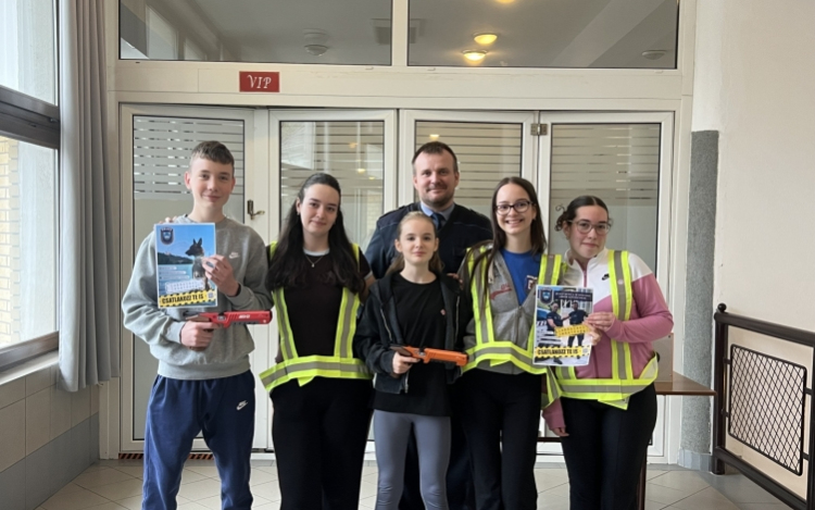 Középiskolásokkal sportosan