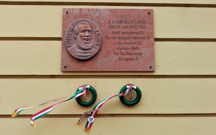 Kossuth Lajos pápai, Pápa környéki emlékezete nyomában 