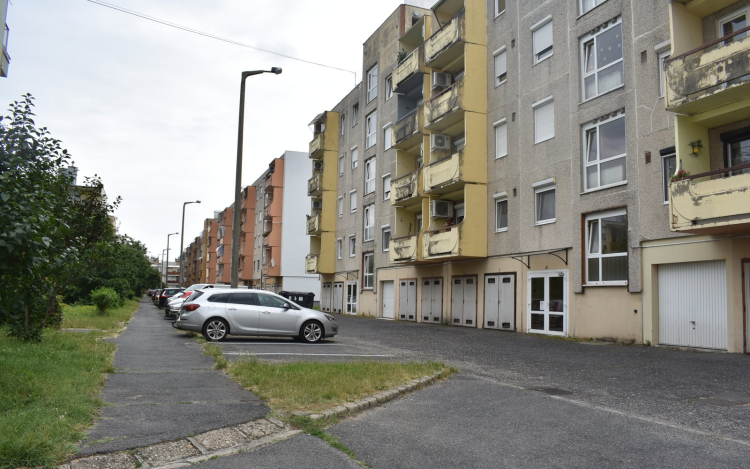 Átalakítják a parkolás és a közlekedés rendjét a Vajdán