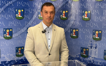 Pontokba szedve ismertette képviselői programját Marton Sándor