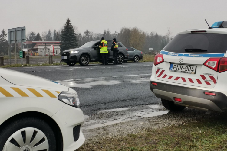 Figyelem! Közlekedési akciót tart ma a rendőrség Pápa útjain!