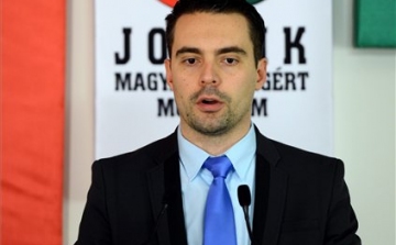 Vona Gábor reméli, hogy az OVB ellenáll a politikai nyomásnak a népszavazási kezdeményezésük ügyében