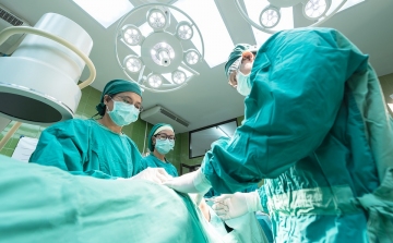 Tízezer szervátültetést végeztek eddig Magyarországon