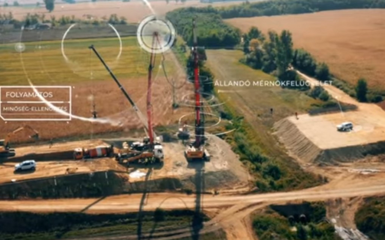 Tervezett ütemben halad az új 83-as út építése - Látványos videó az eddig elvégzett munkálatokról