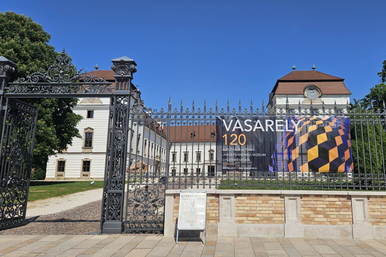 Vasarely-kiállítás nyílik a pápai Esterházy-kastélyban