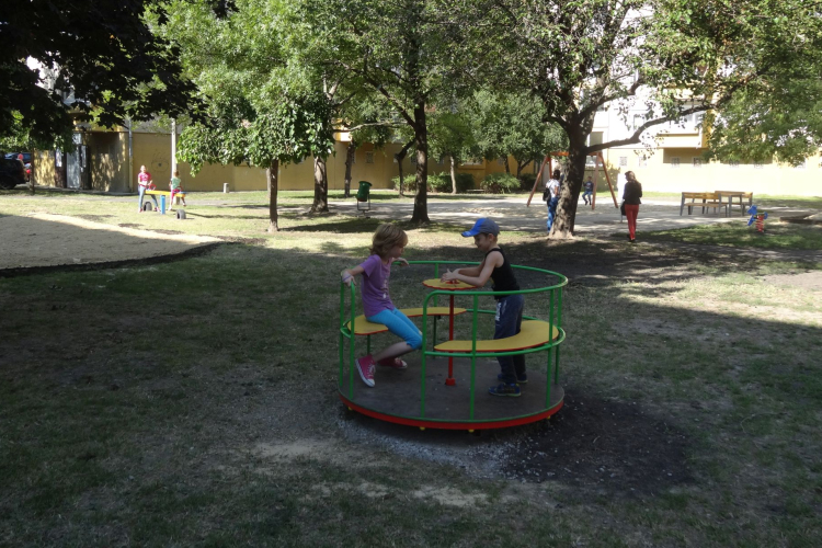 Átadták a megújult játszóteret a Bástyán