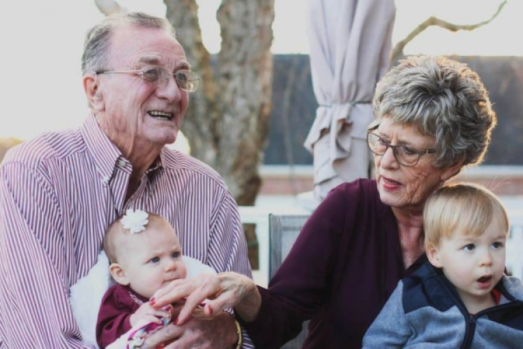 A nyugdíjasok mellett a nyugdíjszerű ellátásban részesülők kapnak nyugdíjprémiumot