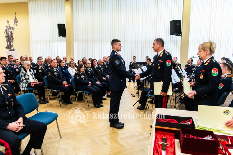 Elismerések Tűzoltónap alkalmából