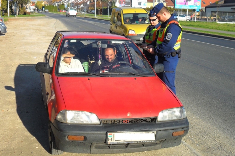 Így kaphat ajándékot a rendőrtől