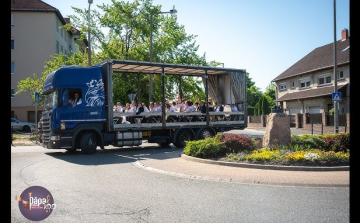 Ismét zenés ébresztőre indul a Pápa Város Fúvószenekara