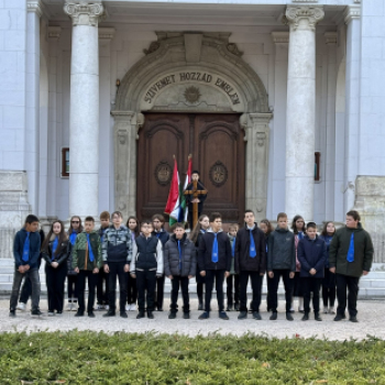 Megemlékezés október 6-án Pápán