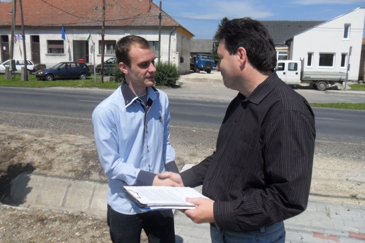 Borsosgyőr: Több száz aláírást gyűjtött össze a Jobbik