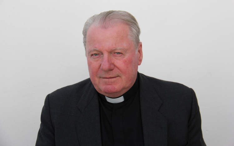 A veszprémi érsek felmentette dr. Mail Józsefet  a Szent István vértanú Plébánia plébániai kormányzói tisztségéből