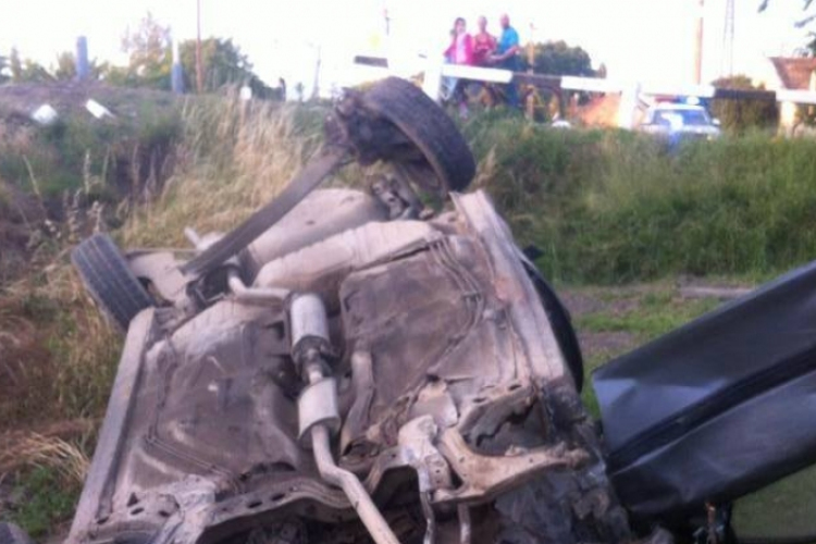 Mozdonnyal ütközött