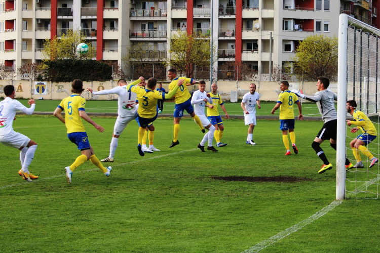 Közel volt az idegenbeli sikerhez a Perutz