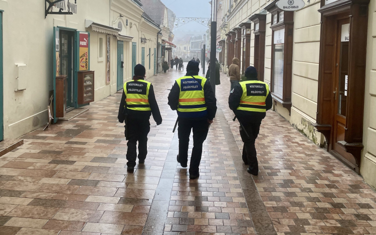 Megvitatták a pápai közbiztonság helyzetét