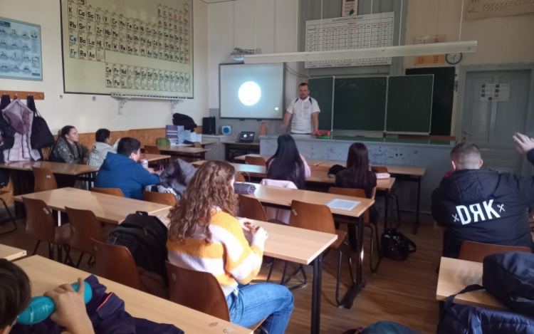 Drogprevenciós előadás Pápán 