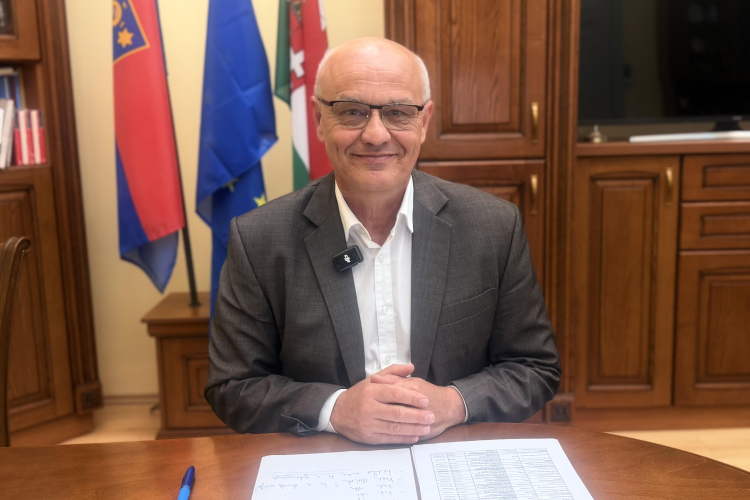 Grőber Attila nyilvános magyarázatot vár az NKA-pályázatok ügyében