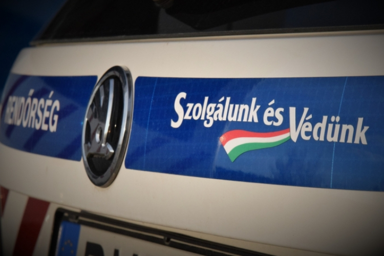 Lezárta a rendőrség a nyomozást a takácsi férfi ügyében, aki engedély nélkül tartott fegyverével lőtte le kutyáját