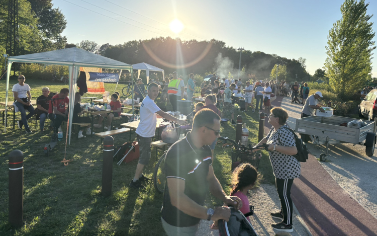 Kiváló idő, nagyszerű hangulat és több mint 400 ezer forint adomány