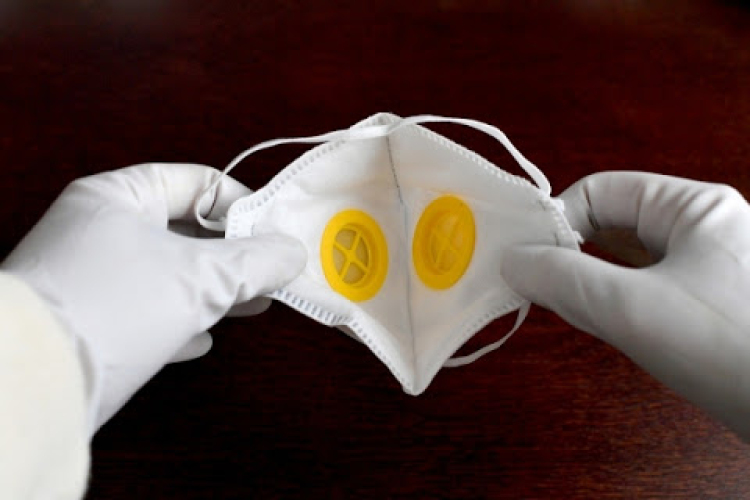 Ismét kötelezővé teszik a szájmaszkot Ausztriában