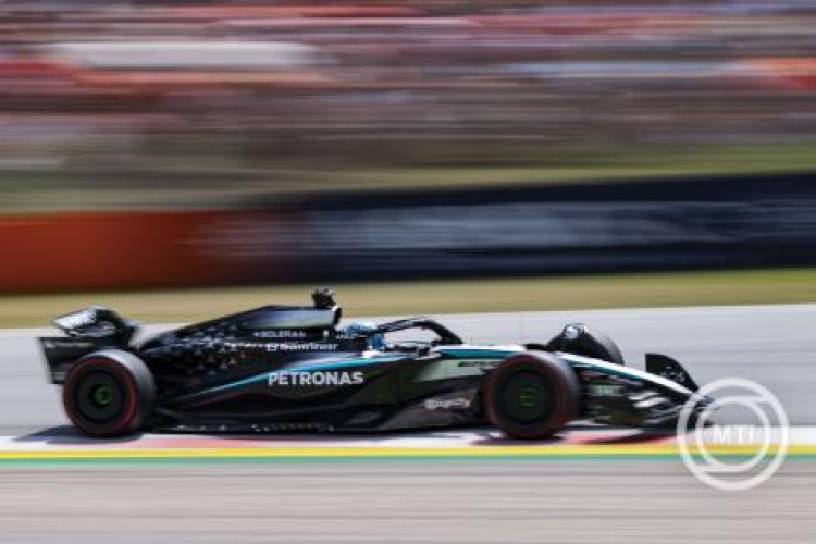 Kanadai Nagydíj - Russell rajt-cél győzelmet aratott Montréalban