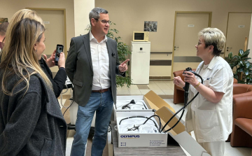 Takács Péter: Elkötelezettek vagyunk a pápai kórház fejlesztése iránt!