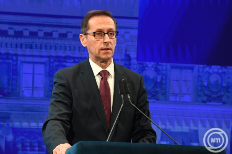 Varga Mihály: a tartós árstabilitás elérése áll a monetáris politika fókuszában