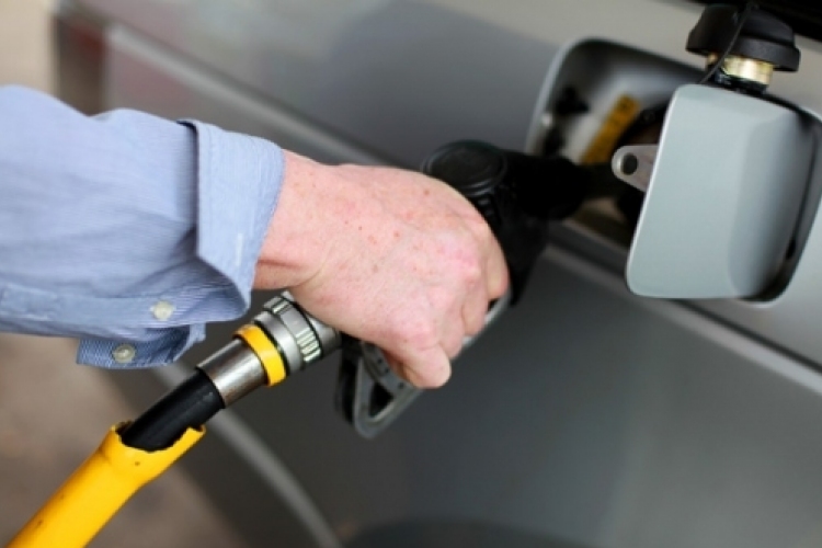 Már megint emelkedett az üzemanyagok ára