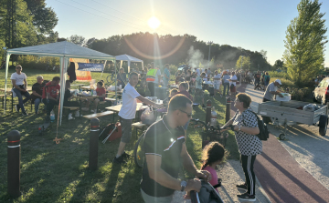 Kiváló idő, nagyszerű hangulat és több mint 400 ezer forint adomány