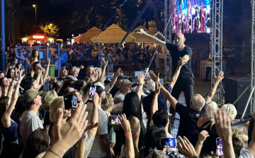 A Vad Fruttik koncertje és a hagyományos tűzijáték zárta a Játékfesztivált