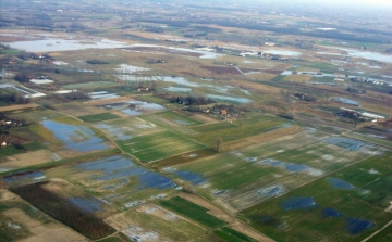 Árvíz/belvíz – Tovább nőtt a belvíz borította terület az Alsó-Tisza vidékén