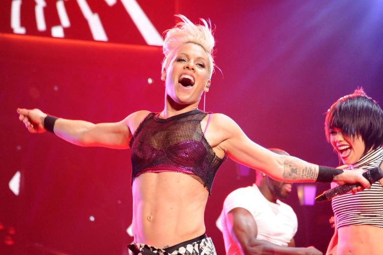Sziget - Kezdődik a fesztivál: Pink, Billy Talent és Somló Cirqsz