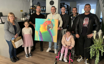 Összefogás Korina lépteiért