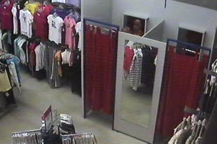 Műszaki cikket lopott, bíróság elé állítják