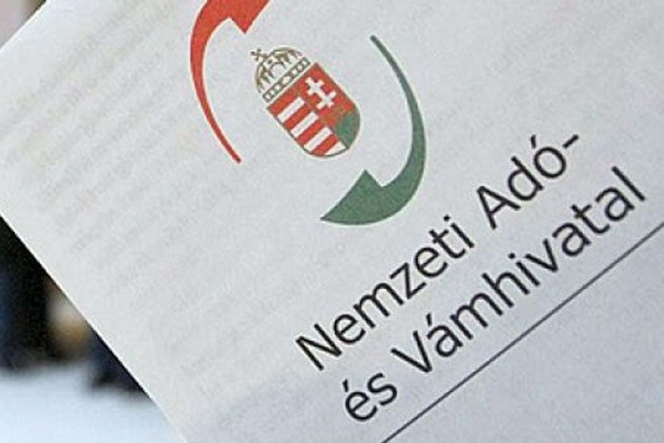 December 7-én az ajándék és édességkereskedőket ellenőrzi a NAV Pápán!
