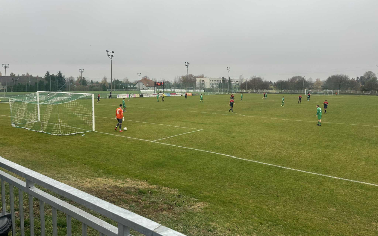 Perutz: Döntetlen Zsámbékon