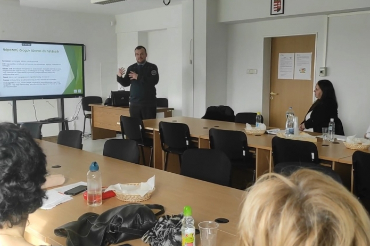 Pedagógusok bűnmegelőzési képzése Veszprém vármegyében