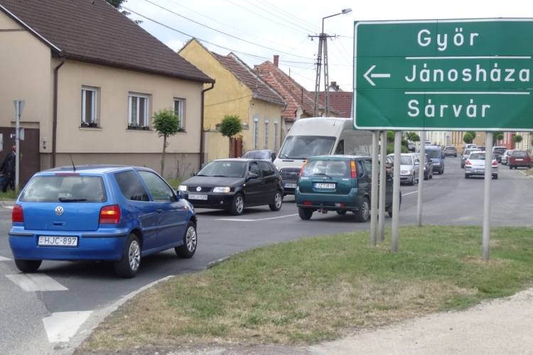Jobbik: Fejlesszék a Somlai - Batthyány utak csomópontját