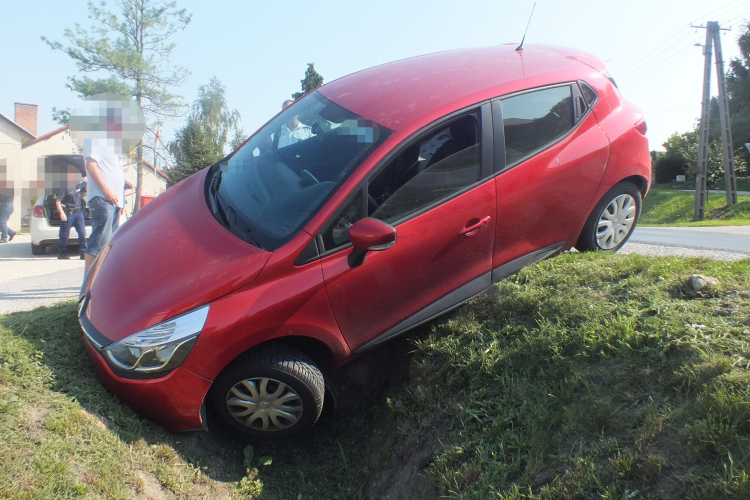 Ittasan hajtott árokba Nyárádon