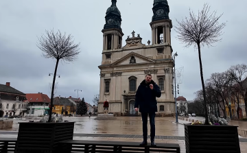 Pápán járt a Poggyász stábja