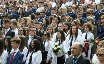 Öt győri, két veszprémi középiskola szerepel a legjobb százban