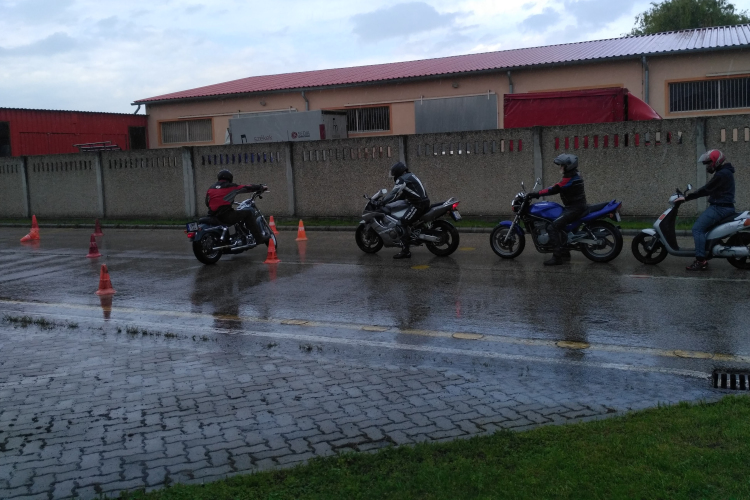 Képzés motorosoknak